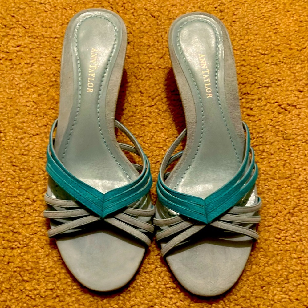 NWT Vintage Ann Taylor blue suede shoes
